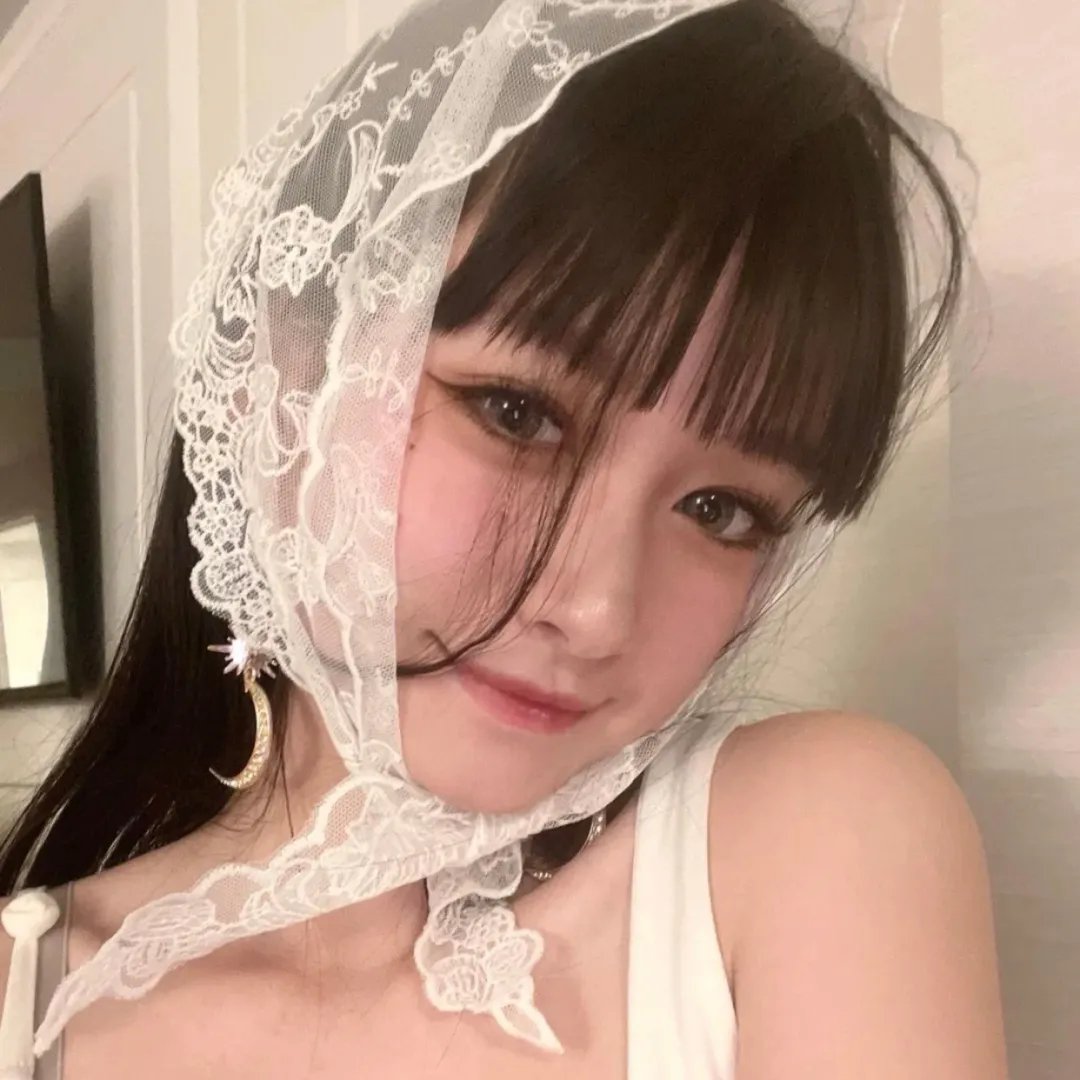 某天初恋闯进来